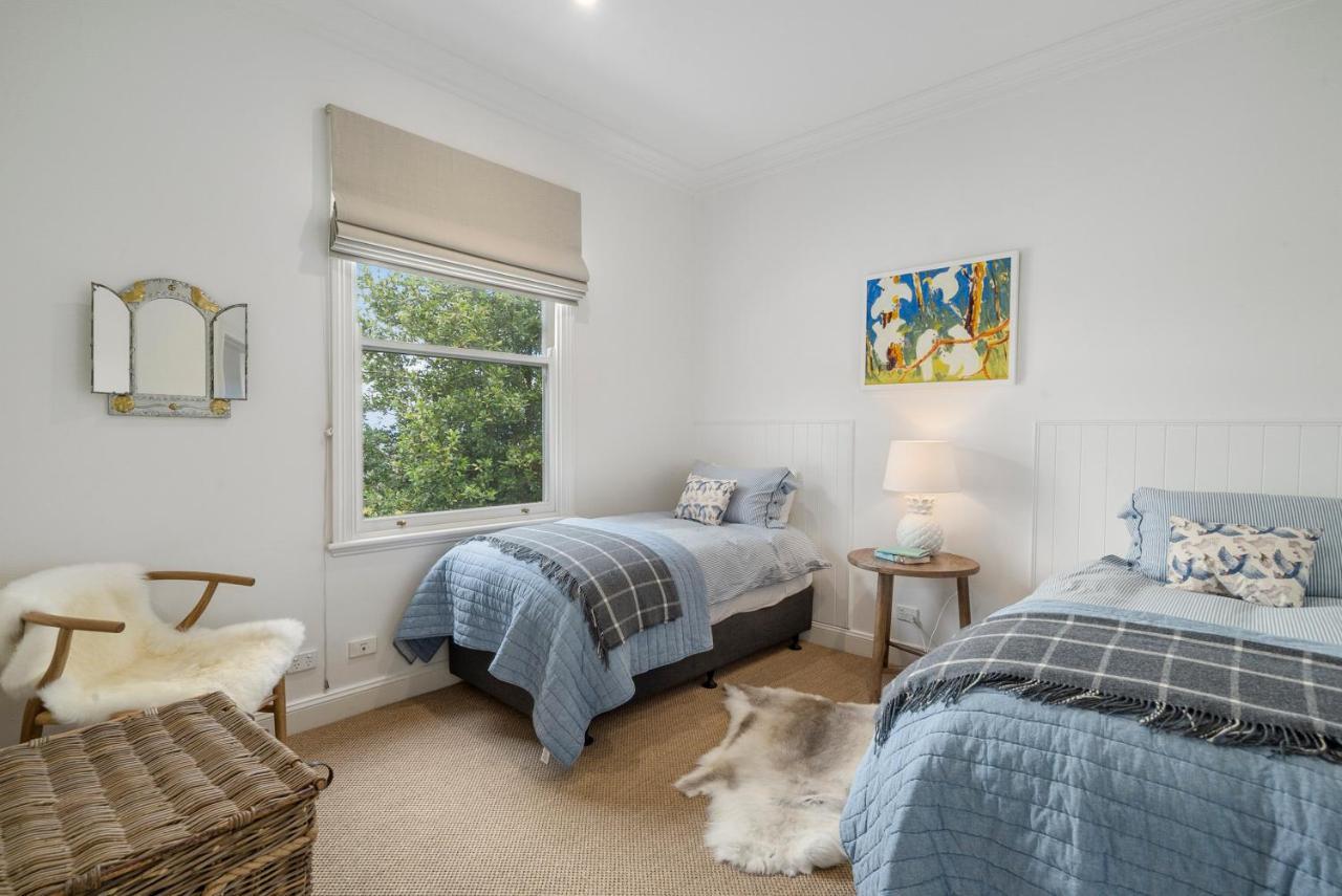 Mansfield Manor Villa Barwite Bagian luar foto